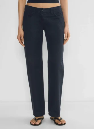 Agatha-Hose