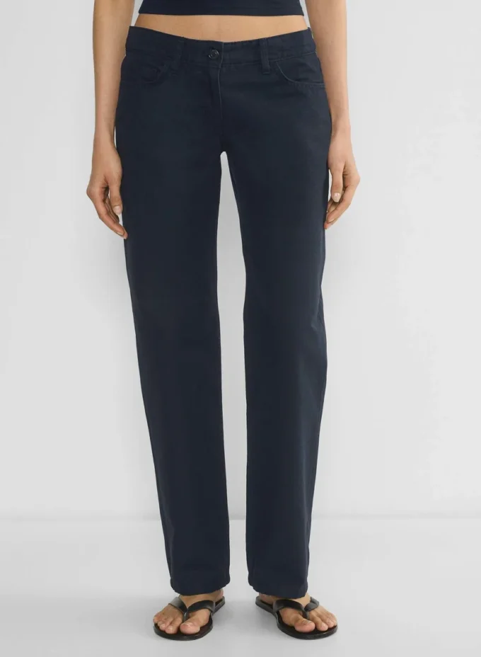 Agatha-Hose
