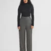 Agency Curve-Fit-Hose – (Re)ssential