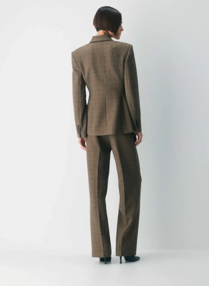 Auffälliger Blazer – (Re)ssential
