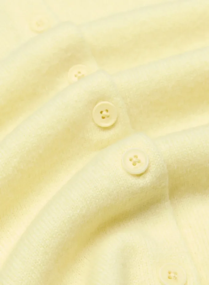Bare Cashmere Kurzarm-Strickjacke Bare Cashmere Kurzarm-Strickjacke