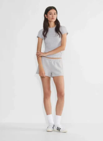 Bequeme Sweatfleece-Boyfriend-Shorts mit niedriger Leibhöhe
