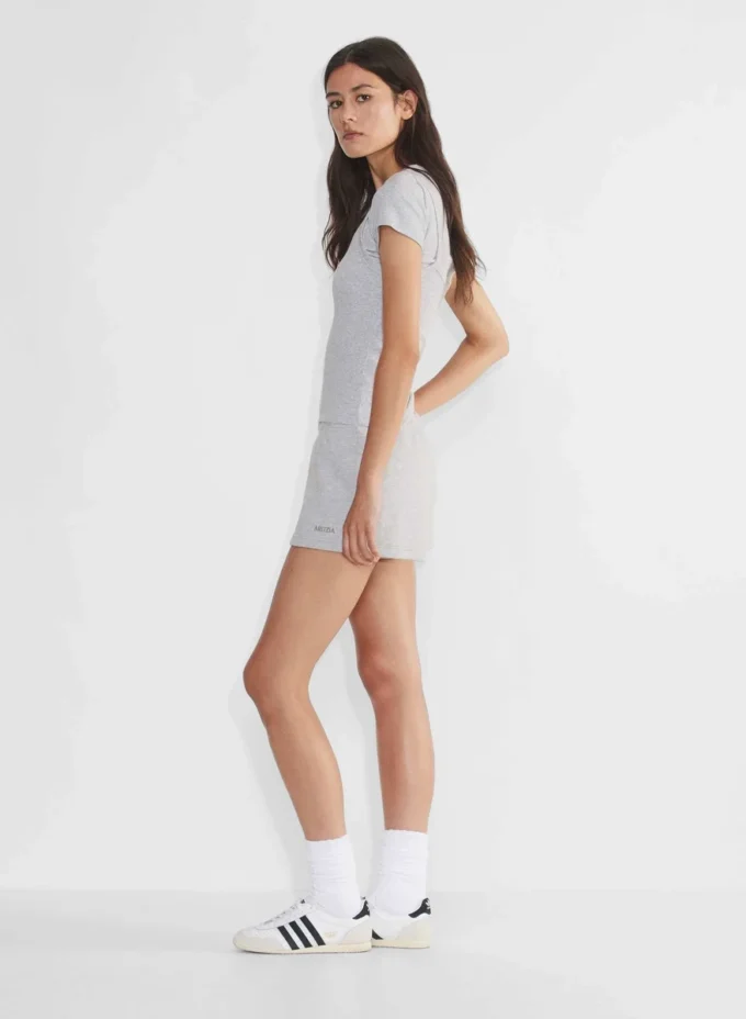 Bequeme Sweatfleece-Boyfriend-Shorts mit niedriger Leibhöhe