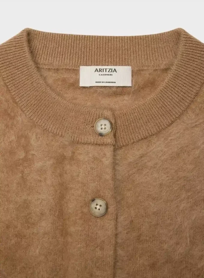 Brushed Cashmere Ärmellose Strickjacke Brushed Cashmere Ärmellose Strickjacke