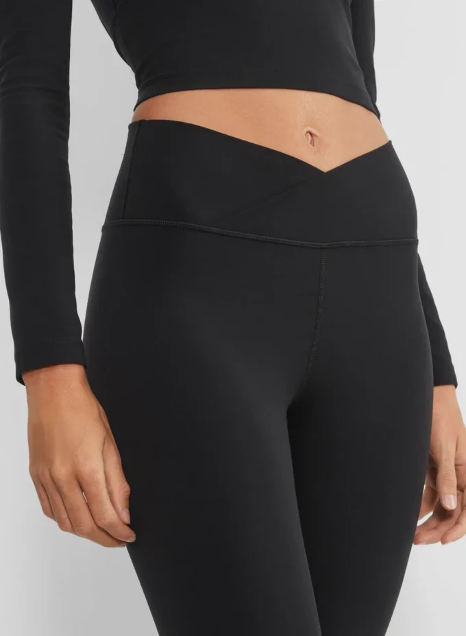 BUTTER Crossover Hi-Rise 26″ Leggings
