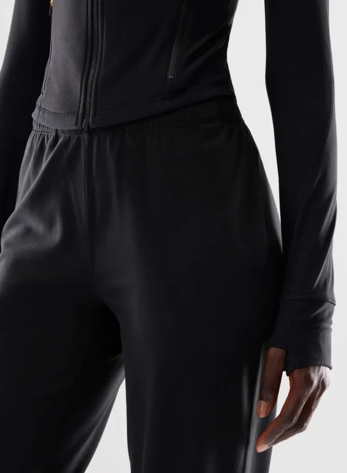 BUTTER Distance Waist Zip Up BUTTER Distance Waist Zip Up