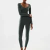 BUTTER Essential V-Neck Longsleeve BUTTER Essential V-Neck Longsleeve