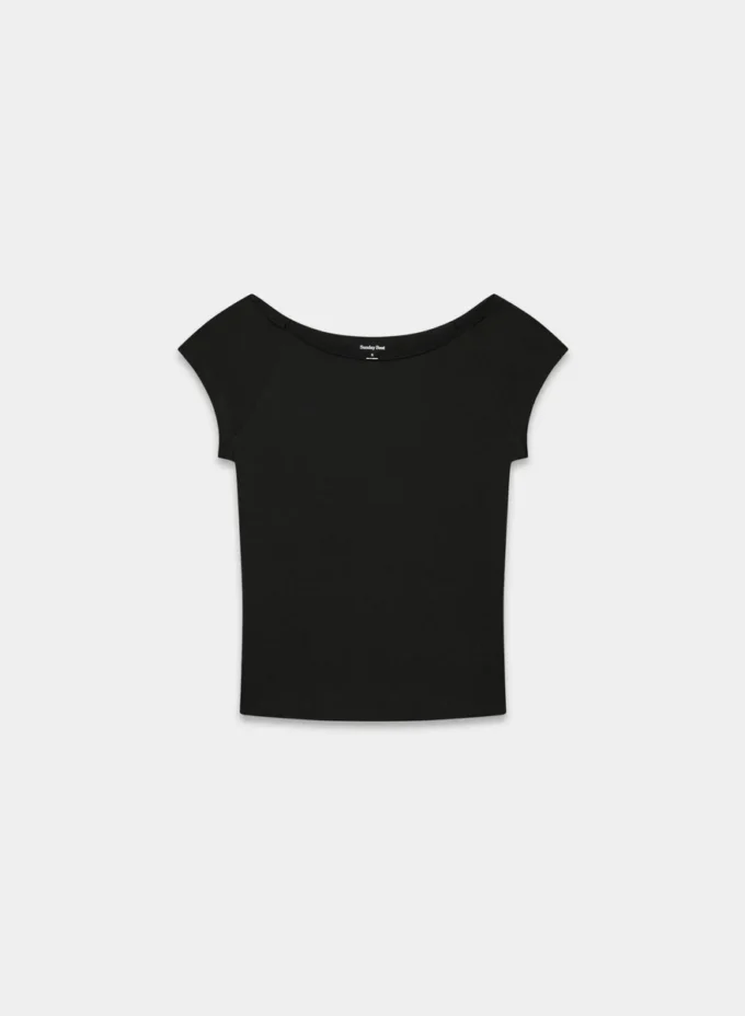 Chill Mira T-Shirt Chill Mira T-Shirt