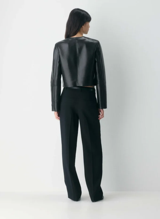 Claudette Jacke – UnReal Leather Claudette Jacke – UnReal Leather