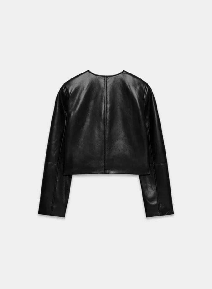 Claudette Jacke – UnReal Leather Claudette Jacke – UnReal Leather