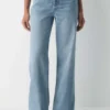 Denim Forum Die Vintage-Jeans mit mittlerer Leibhöhe und weitem Bein aus den 90ern Denim Forum Die Vintage-Jeans mit mittlerer Leibhöhe und weitem Bein aus den 90ern