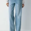 Denim Forum Die Vintage-Jeans mit niedriger Leibhöhe und schmal zulaufendem Bein aus den 90ern Denim Forum Die Vintage-Jeans mit niedriger Leibhöhe und schmal zulaufendem Bein aus den 90ern