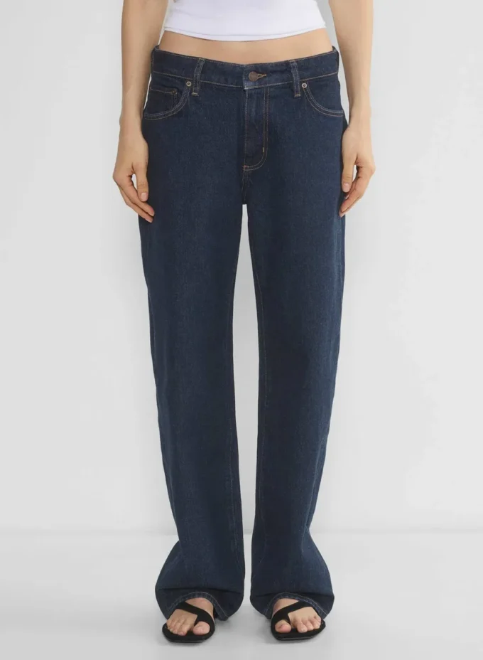 Denim Forum Salma Super Lo-rise Straight Jean Denim Forum Salma Super Lo-rise Straight Jean