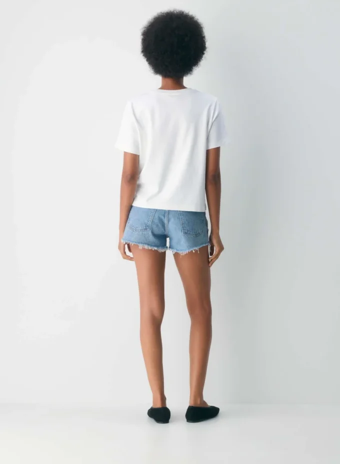 Denim Forum Vintage-Jeansshorts im Stil der 90er Jahre Denim Forum Vintage-Jeansshorts im Stil der 90er Jahre