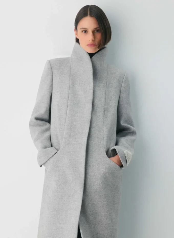 Der Cocoon Long Coat – Luxuriöse Woll-Kaschmir-Mischung Der Cocoon Long Coat – Luxuriöse Woll-Kaschmir-Mischung