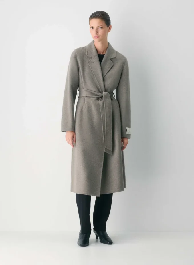 Der Ivy Double-Faced Coat – Luxe (Re)Wool Der Ivy Double-Faced Coat – Luxe (Re)Wool