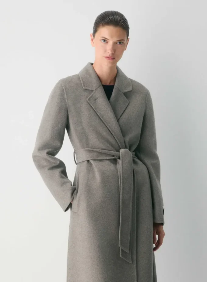 Der Ivy Double-Faced Coat – Luxe (Re)Wool Der Ivy Double-Faced Coat – Luxe (Re)Wool
