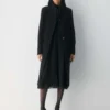 Der lange Cocoon-Mantel – weiche Wolle und Kaschmir Der lange Cocoon-Mantel – weiche Wolle und Kaschmir