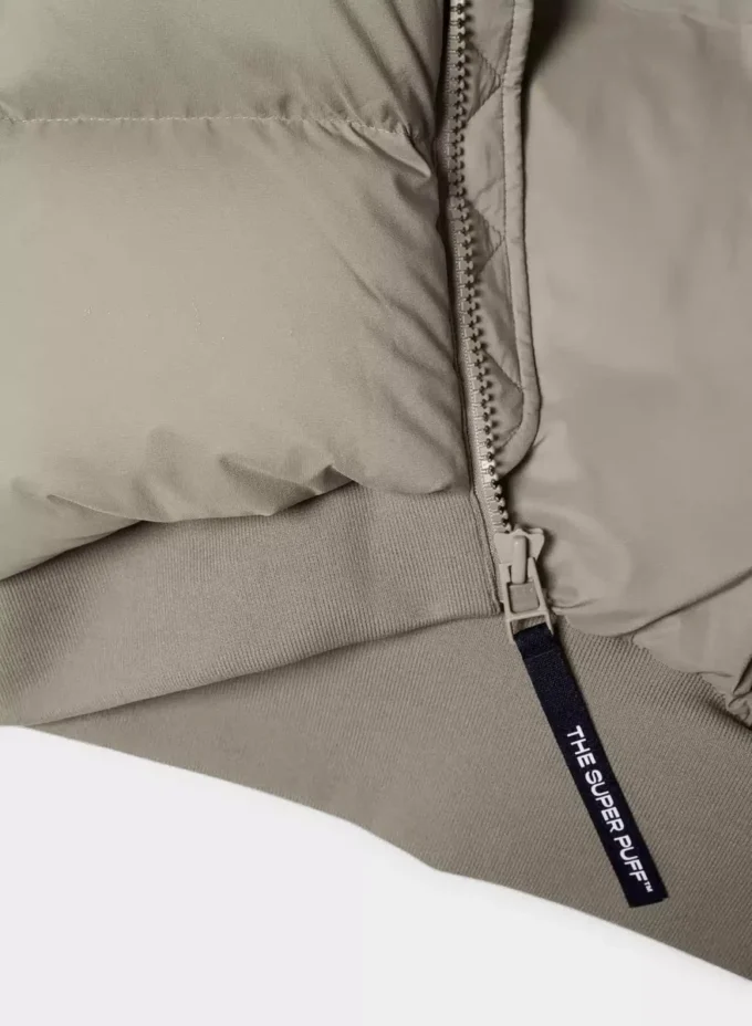 Der Super Resort Puff™ – cliMATTE™ Der Super Resort Puff™ – cliMATTE™