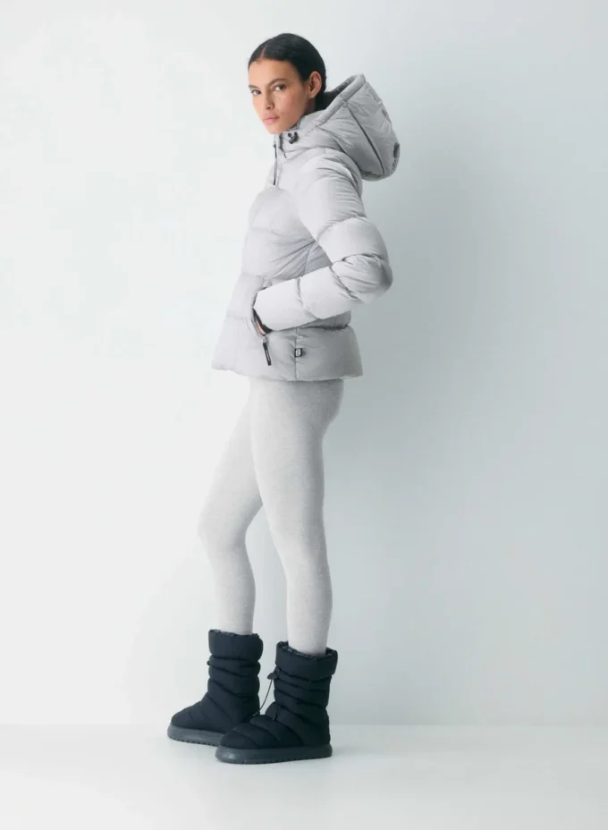 Der SuperSnug Puff™ – Satin Flex™ Der SuperSnug Puff™ – Satin Flex™