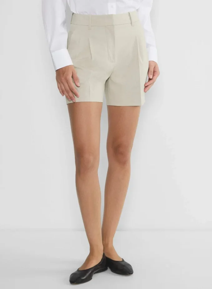 Die Effortless Short™ Mittellang – (Re)ssential Light Die Effortless Short™ Mittellang – (Re)ssential Light