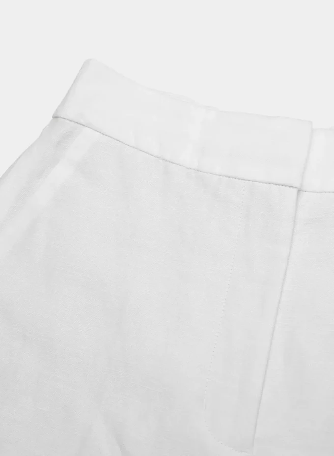 Die Limitless Short™ Mid-Thigh – CruiseLinen™ Die Limitless Short™ Mid-Thigh – CruiseLinen™