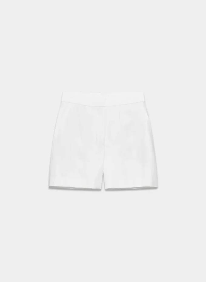 Die Limitless Short™ Mid-Thigh – CruiseLinen™ Die Limitless Short™ Mid-Thigh – CruiseLinen™