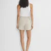 Die Limitless Short™ Mid-thigh – (Re)ssential Light Die Limitless Short™ Mid-thigh – (Re)ssential Light