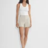 Die Limitless Short™ Mid-thigh – (Re)ssential Light Die Limitless Short™ Mid-thigh – (Re)ssential Light