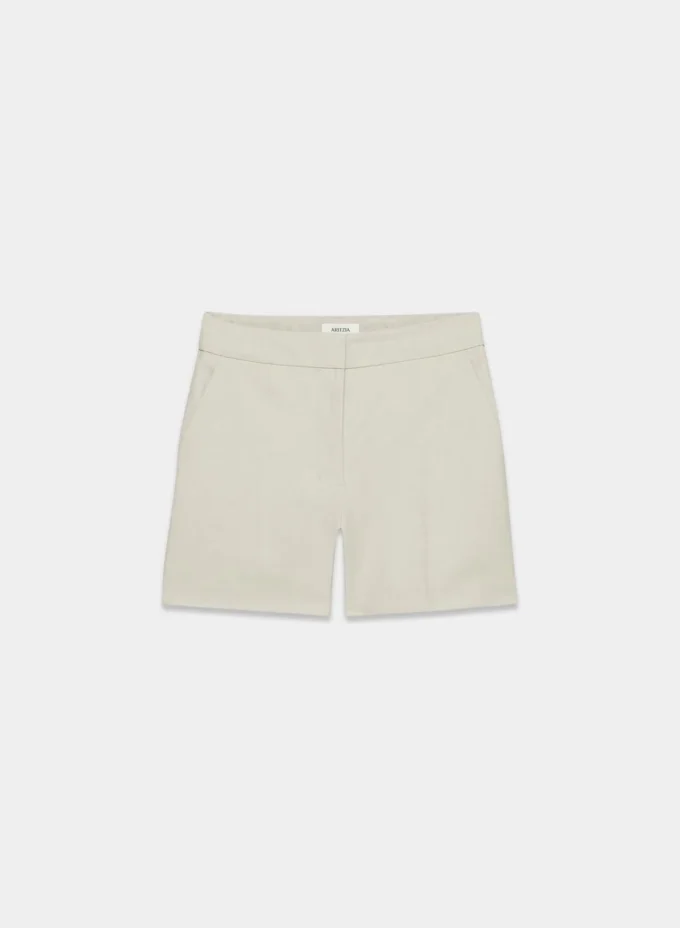 Die Limitless Short™ Mid-thigh – (Re)ssential Light Die Limitless Short™ Mid-thigh – (Re)ssential Light