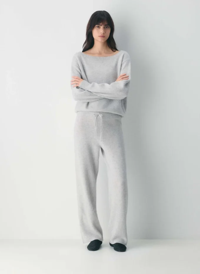 Essential Cashmere Hose mit hoher Taille und weitem Bein Essential Cashmere Hose mit hoher Taille und weitem Bein