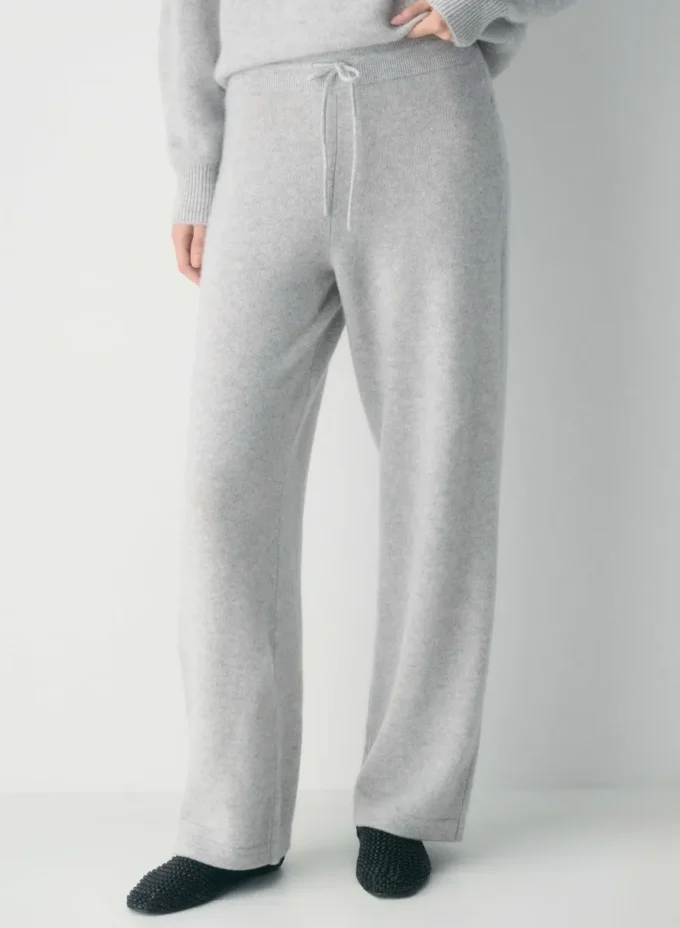 Essential Cashmere Hose mit hoher Taille und weitem Bein Essential Cashmere Hose mit hoher Taille und weitem Bein