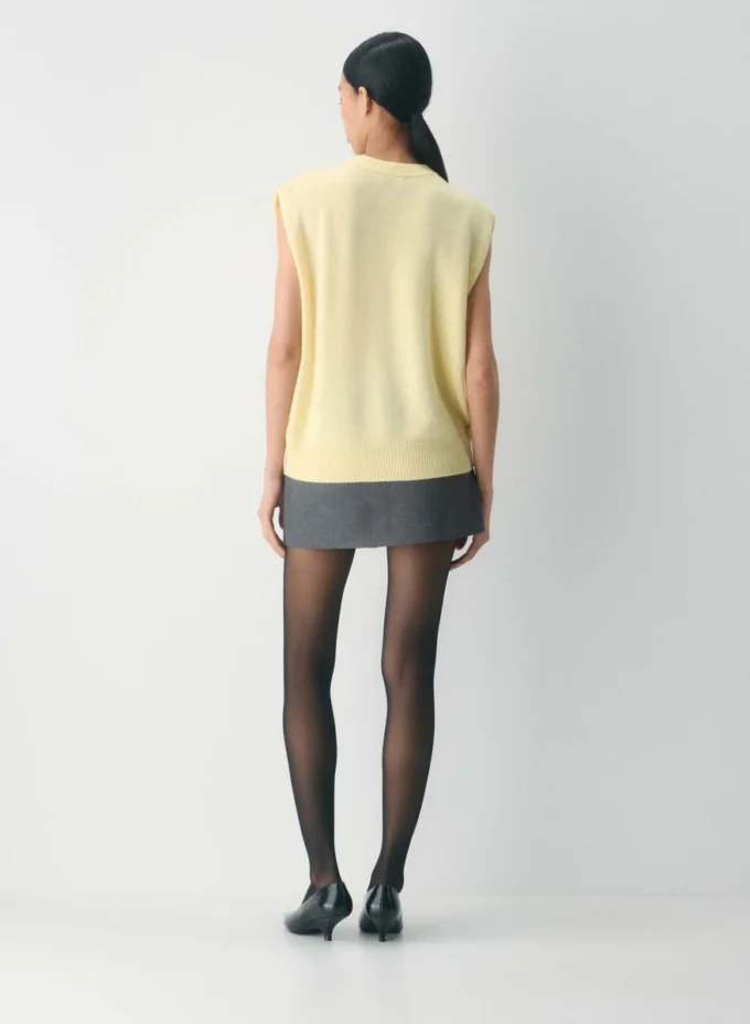 Essential Cashmere Relaxed Crew Vest