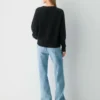 Essential Cashmere Sweater mit lockerem V-Ausschnitt Essential Cashmere Sweater mit lockerem V-Ausschnitt
