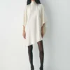 Fan-Satin-Kleid