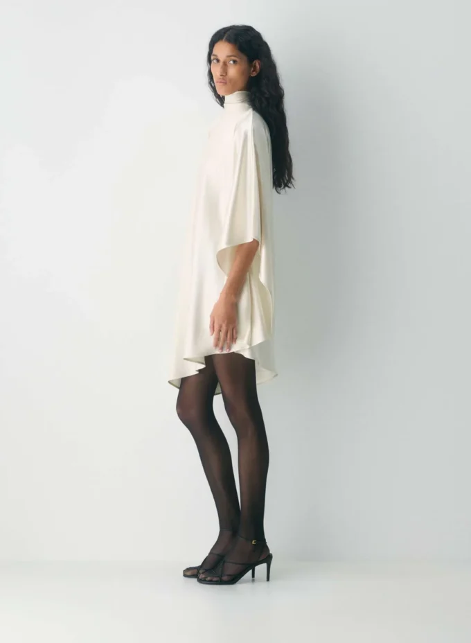 Fan-Satin-Kleid