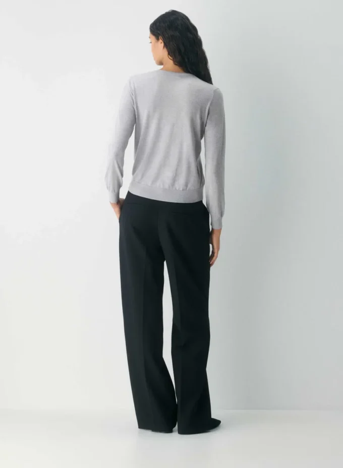 Feine Merinowolle Pullover mit Rundhalsausschnitt