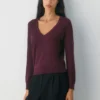 Feine Merinowolle Pullover mit tiefem V-Ausschnitt