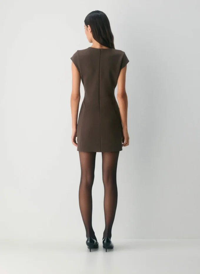 FigureKnit™ Priestly Kleid