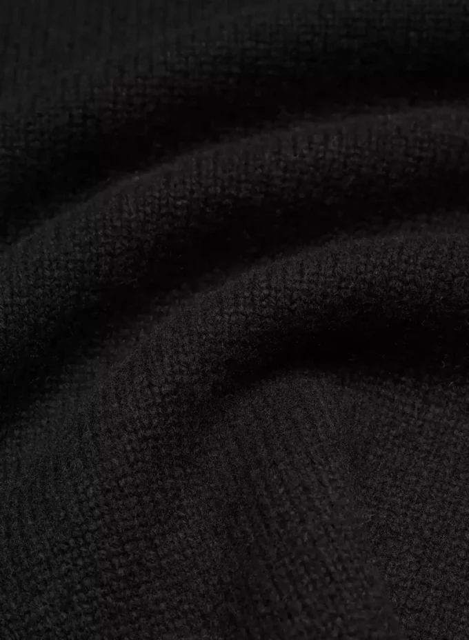 Finney Pullover mit Rundhalsausschnitt Finney Pullover mit Rundhalsausschnitt