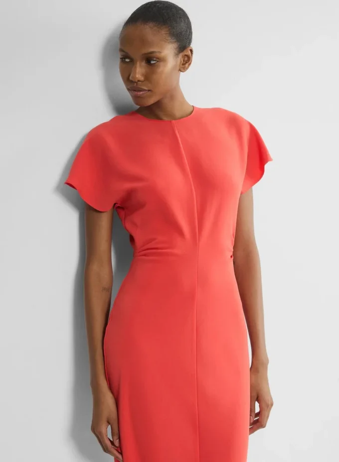 Futuristisches Kleid Futuristisches Kleid