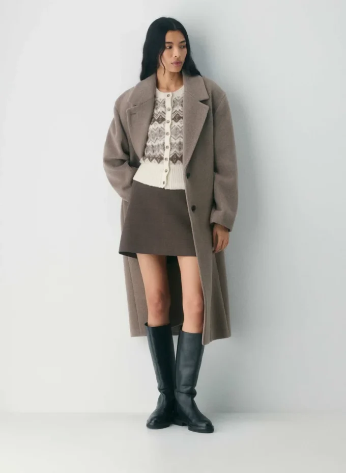 Hals Cardigan