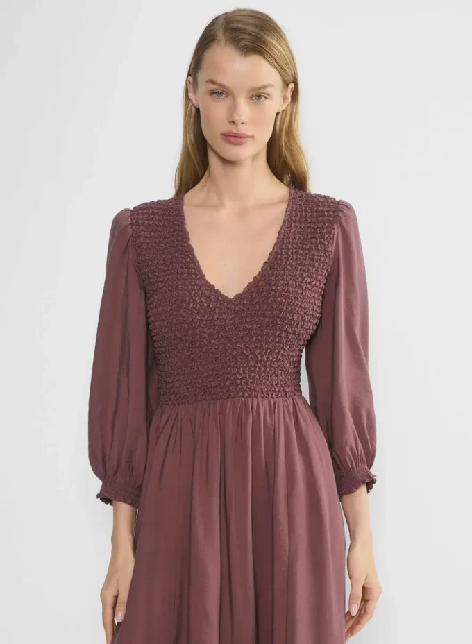 Hart-Kleid Hart-Kleid