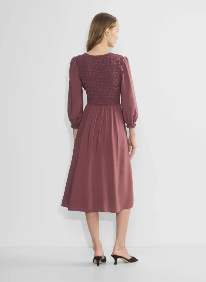 Hart-Kleid Hart-Kleid
