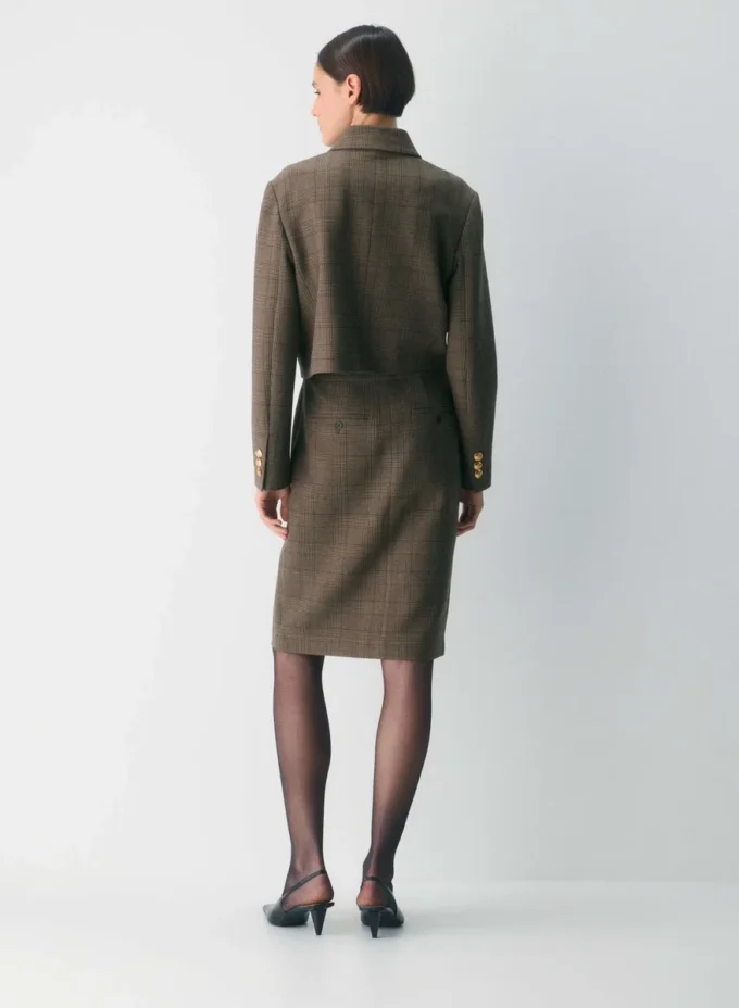 Justina Jacke – (Re)ssential Justina Jacke – (Re)ssential