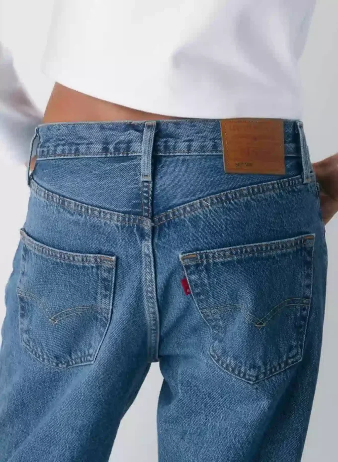 Levi’s 501 ’90s Jeans