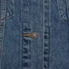 Levi’s Truckerjacke im Stil der 90er Jahre Levi’s Truckerjacke im Stil der 90er Jahre