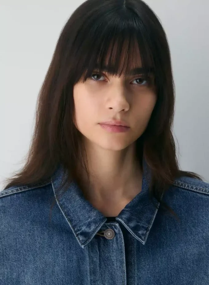 Levi’s Truckerjacke im Stil der 90er Jahre Levi’s Truckerjacke im Stil der 90er Jahre