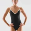 LIFE Essential Bodysuit mit V-Ausschnitt LIFE Essential Bodysuit mit V-Ausschnitt