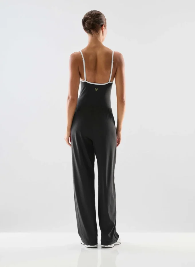 LIFE Essential Bodysuit mit V-Ausschnitt LIFE Essential Bodysuit mit V-Ausschnitt